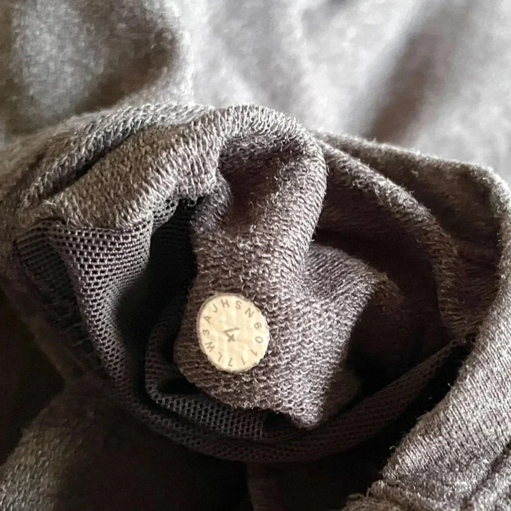 Lululemon Gray Cut Above Hoodie Size 4 - Picture 5 of 6